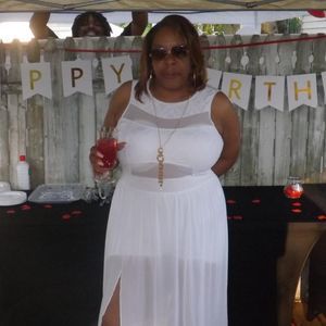 Meet your Posher, Jeanette